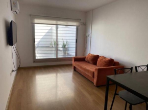 Departamento para 4 personas, con cochera, a metros del centro de la ciudad